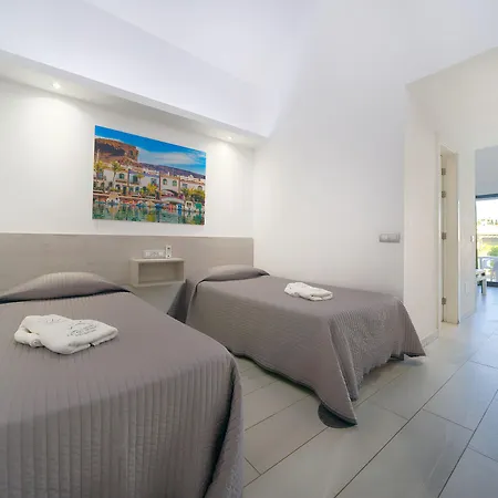 Bungalow Maspalomas Lago 아파트